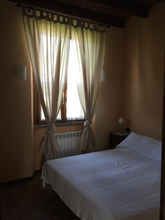 Cascina Battivacco Βίλα Μιλάνο Δωμάτιο φωτογραφία