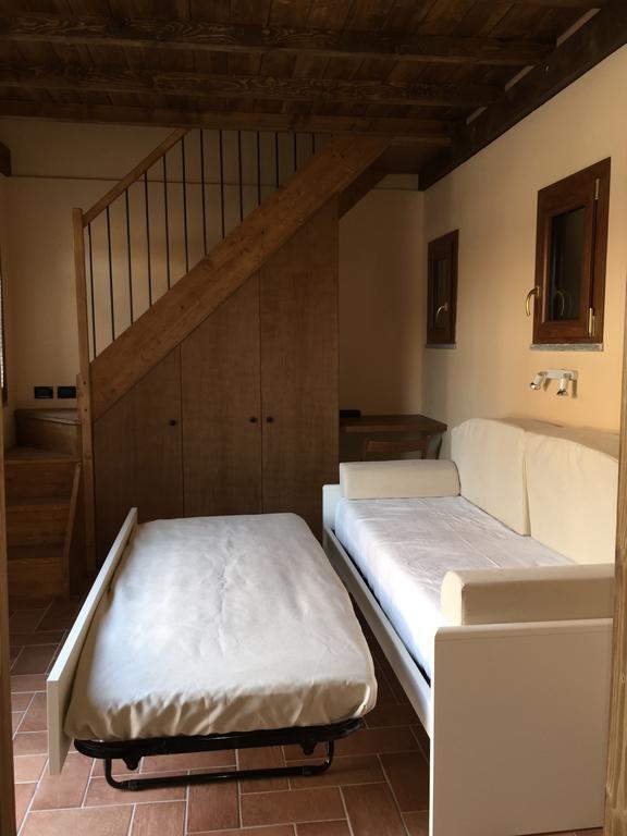 Cascina Battivacco Βίλα Μιλάνο Δωμάτιο φωτογραφία